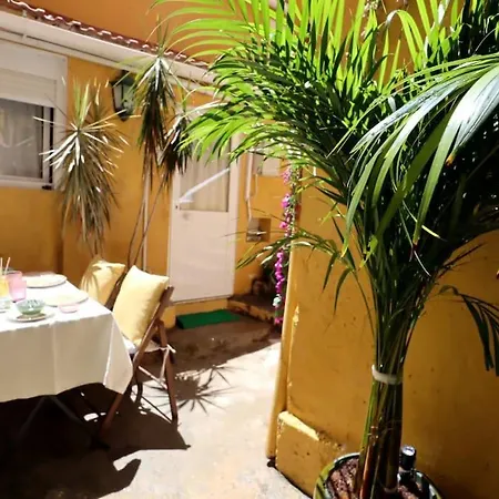 Center Balcony Patio 2 * Lisboa