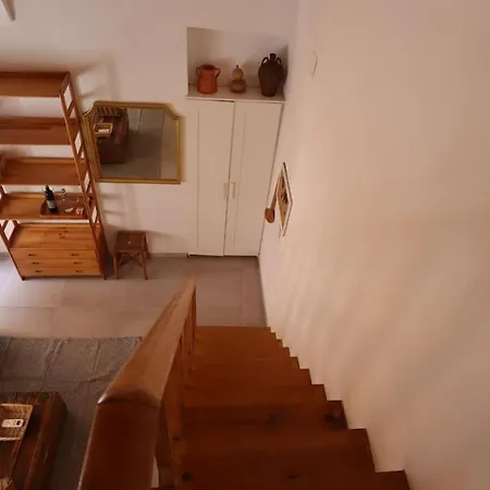 Διαμέρισμα Center Balcony Patio 2 *